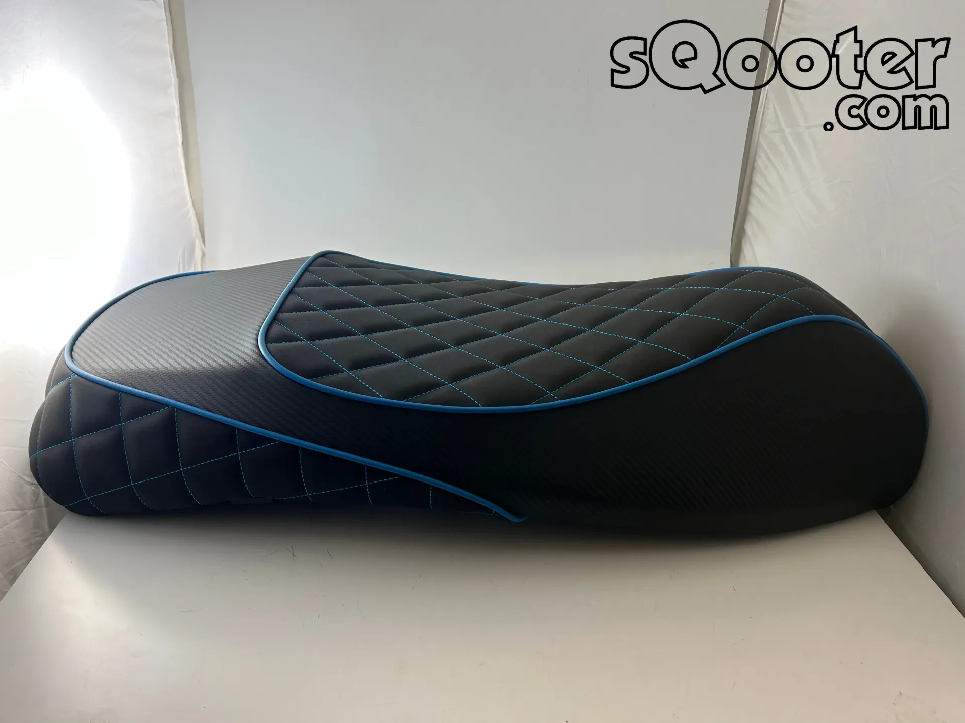 Sitzbank Elegante Evo Duo 2.0 Blaue Nähte Nisa